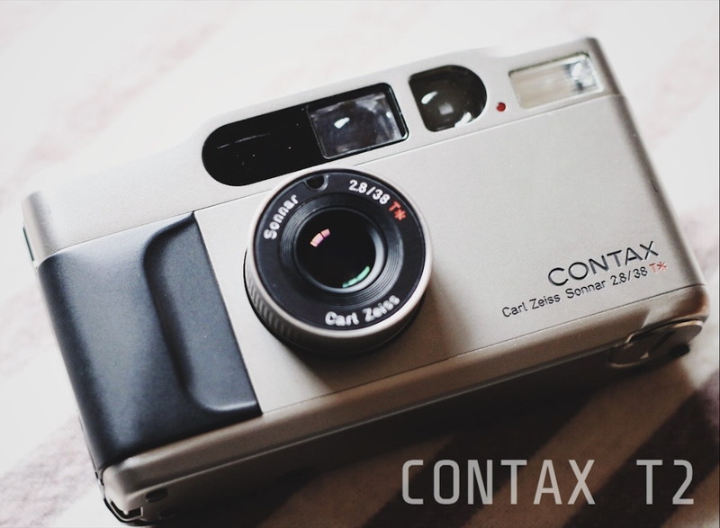 高級コンパクトフィルムカメラ、CONTAX T2が人気な理由